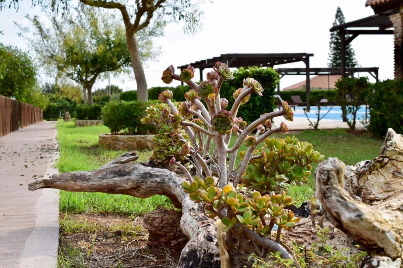 ארקודי Boutique Hotel Ileas Village מראה חיצוני תמונה