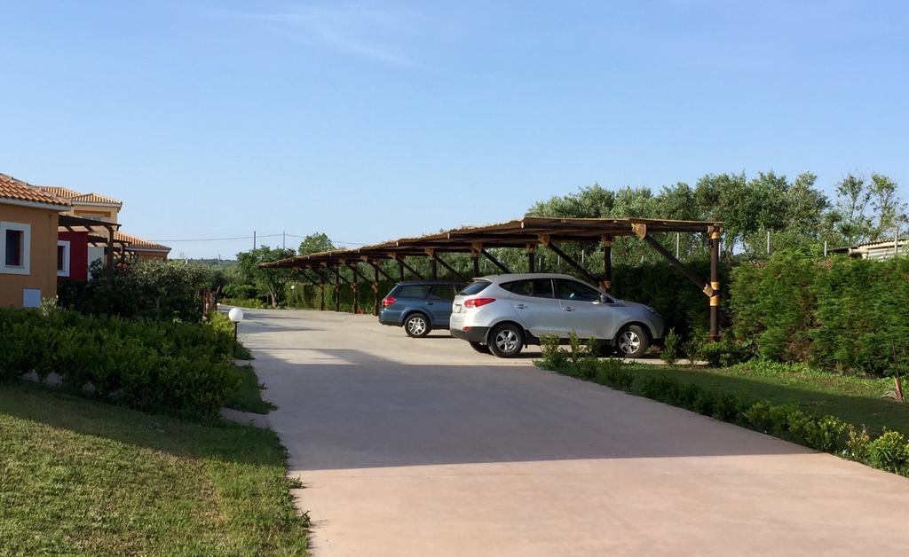 ארקודי Boutique Hotel Ileas Village מראה חיצוני תמונה